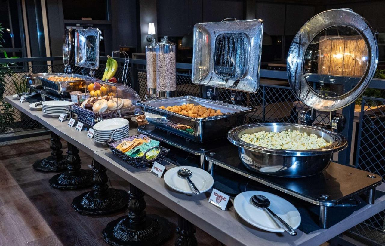 Best Western Plus Tin Wis Resort Tofino Eksteriør billede